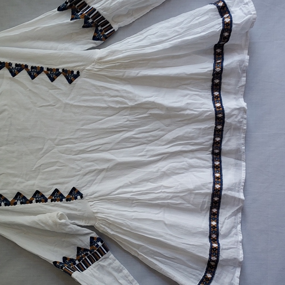 Roller Rabbit women's top - Picture 6 of 6